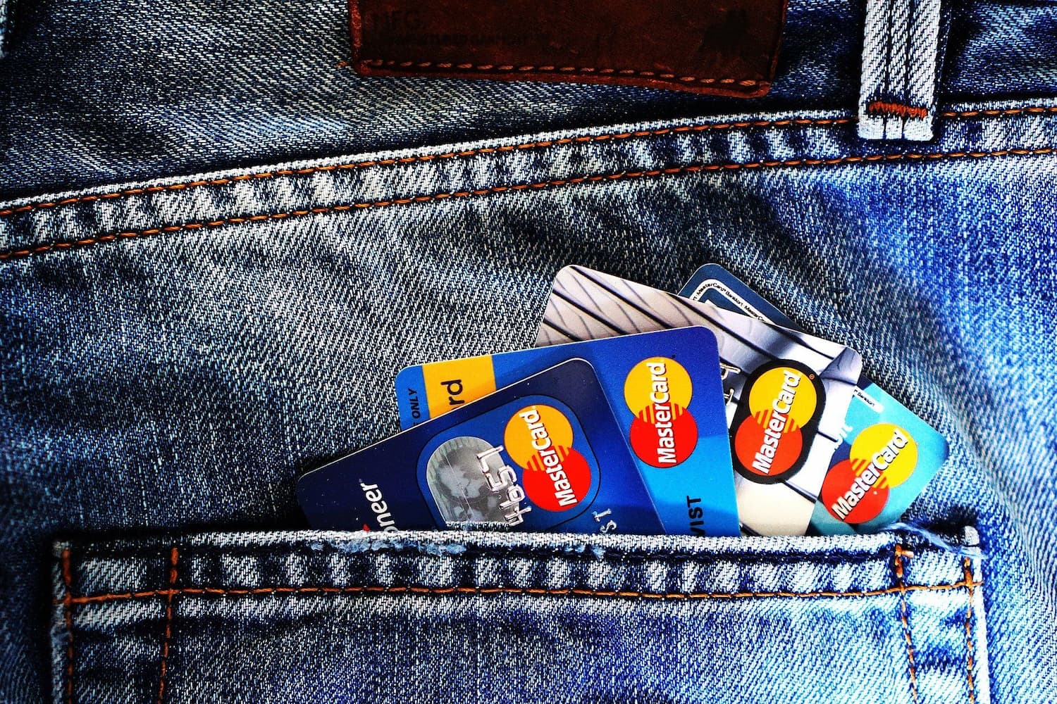 Machine Learning in Consumer Credit: A Knowledge-Driven Approach to Mitigating Bias image